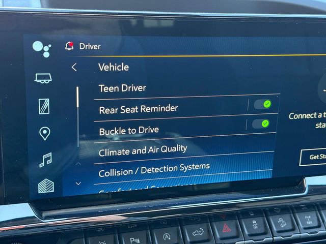 Used 2024 Chevrolet Silverado 1500 ZR2 w/ Technology Package image 24