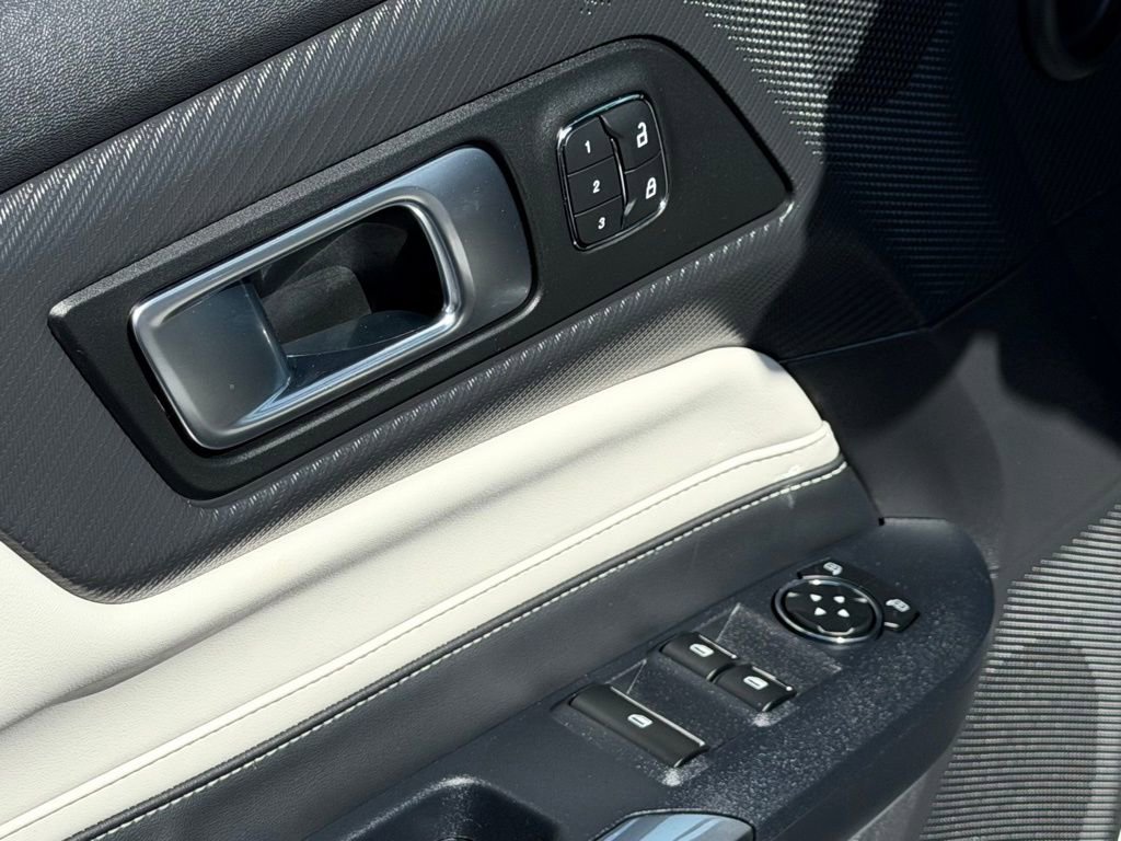 Certified 2025 Ford Mustang GT Premium image 18