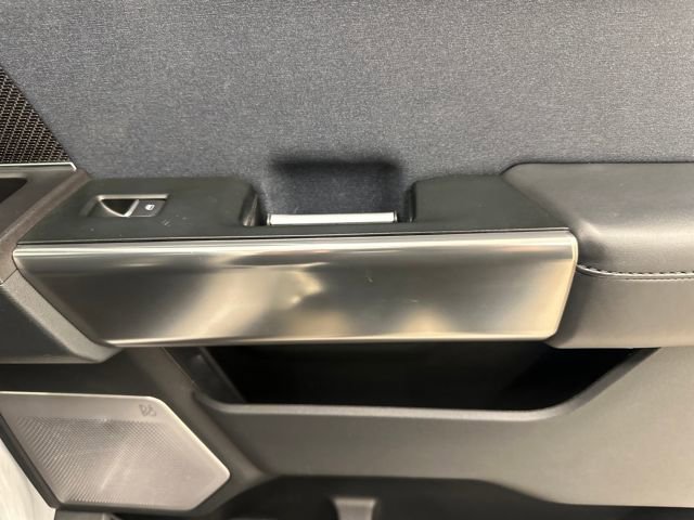 Certified 2022 Ford F150 Raptor w/ Equipment Group 801A High image 17