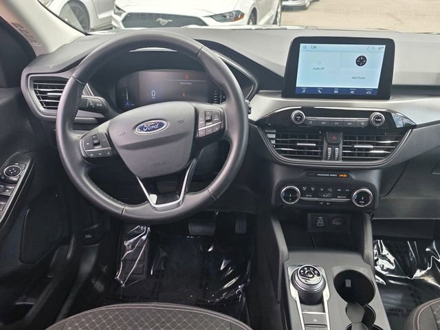 Certified 2024 Ford Escape Active FWD image 11