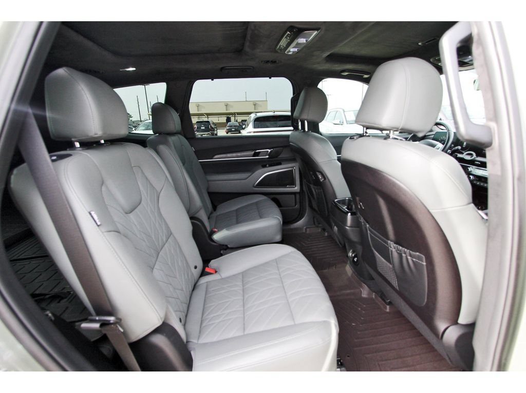 Used 2024 Kia Telluride SX Prestige X-Line AWD/4WD image 10