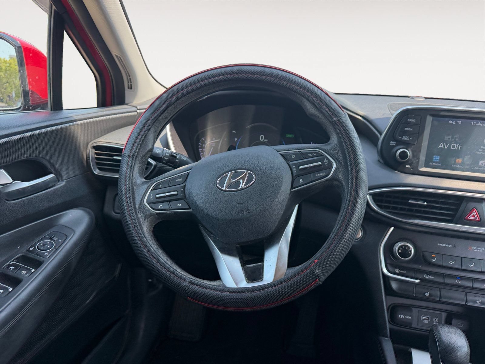 Used 2020 Hyundai Santa Fe SEL FWD image 12
