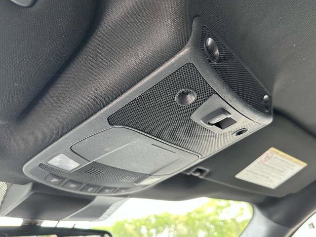 Certified 2022 Ford F250 Lariat w/ Camper Package image 32