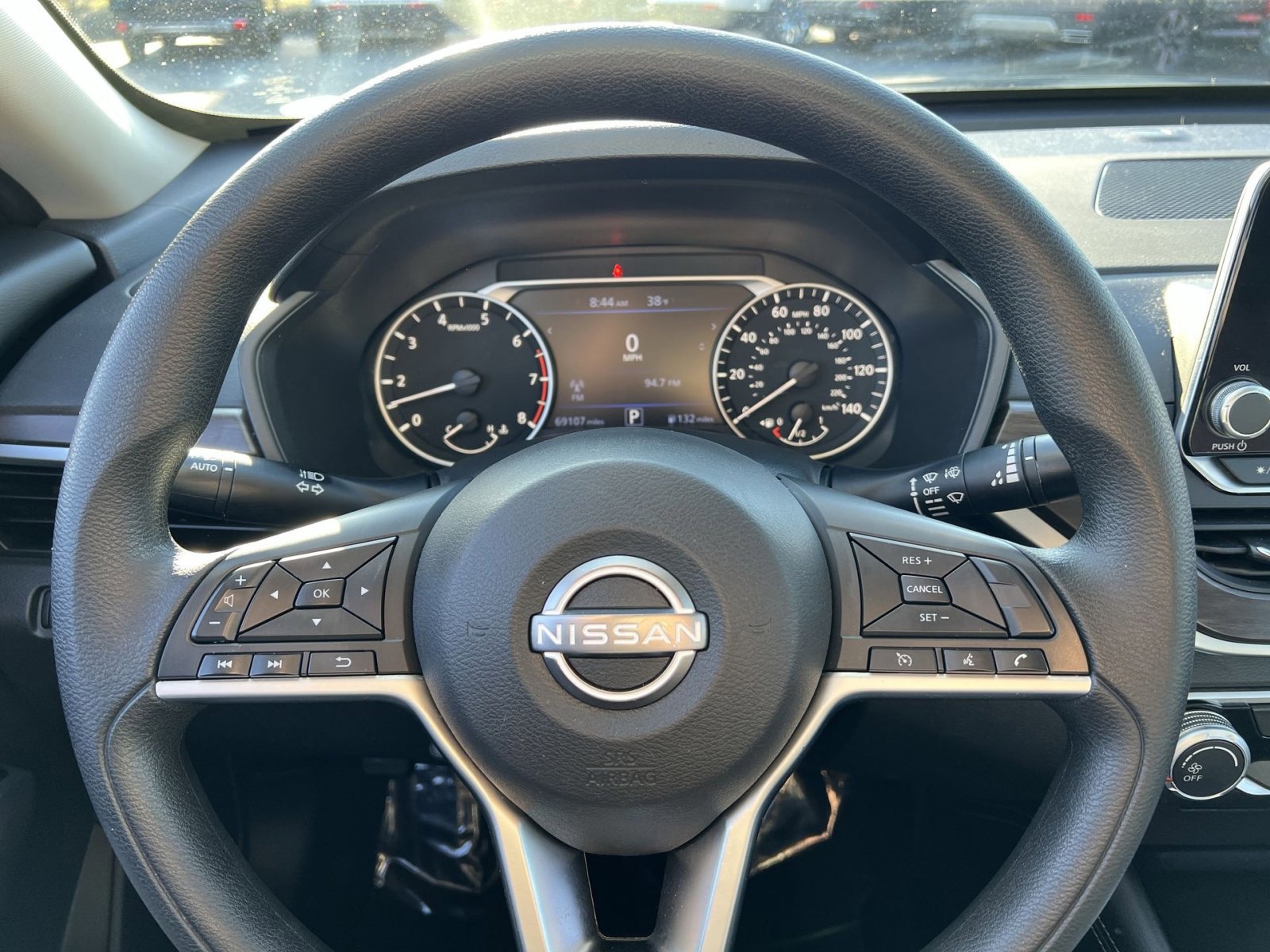 Used 2023 Nissan Altima 2.5 SV FWD image 16