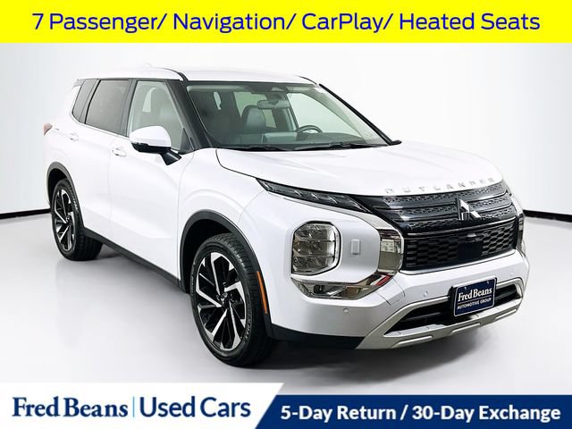 Used 2024 Mitsubishi Outlander SE AWD/4WD image 1
