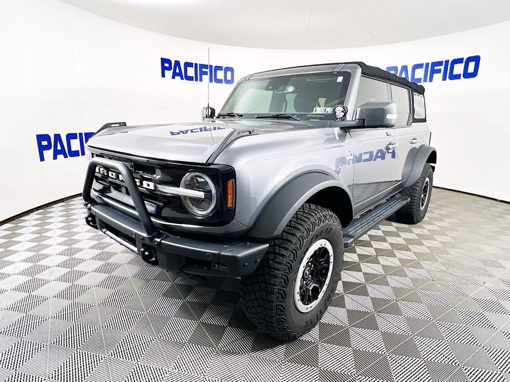 Certified 2022 Ford Bronco Outer Banks w/ Sasquatch Package image 7