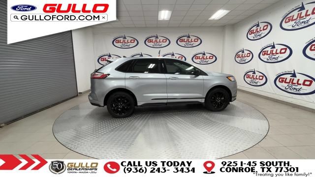 Certified 2024 Ford Edge SE w/ Black Appearance Package AWD/4WD image 9