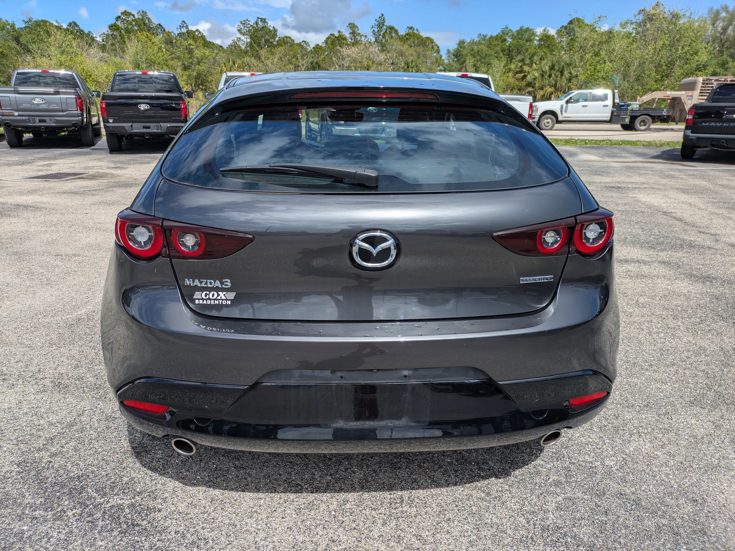 Used 2022 MAZDA MAZDA3 s image 4