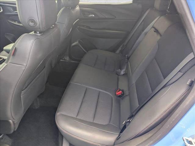 Used 2023 Chevrolet TrailBlazer RS w/ Convenience Package AWD/4WD image 17