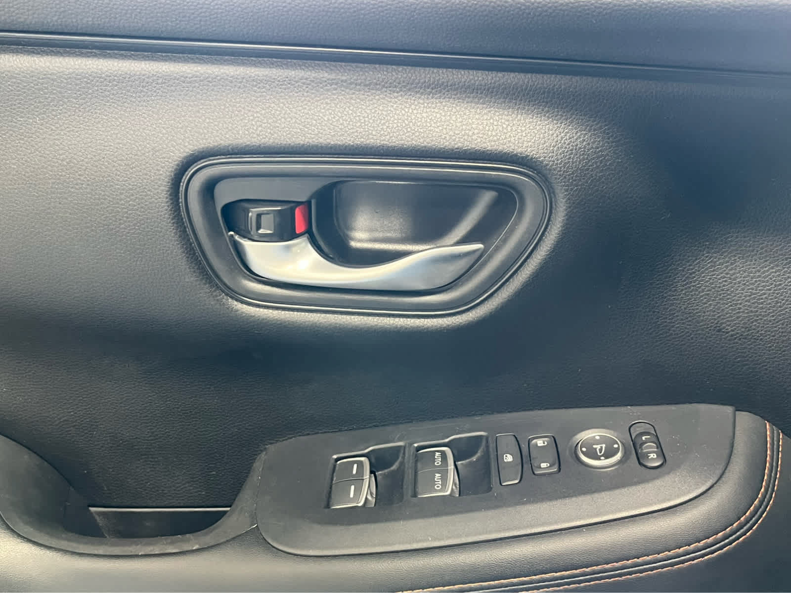Used 2024 Honda HR-V Sport image 30