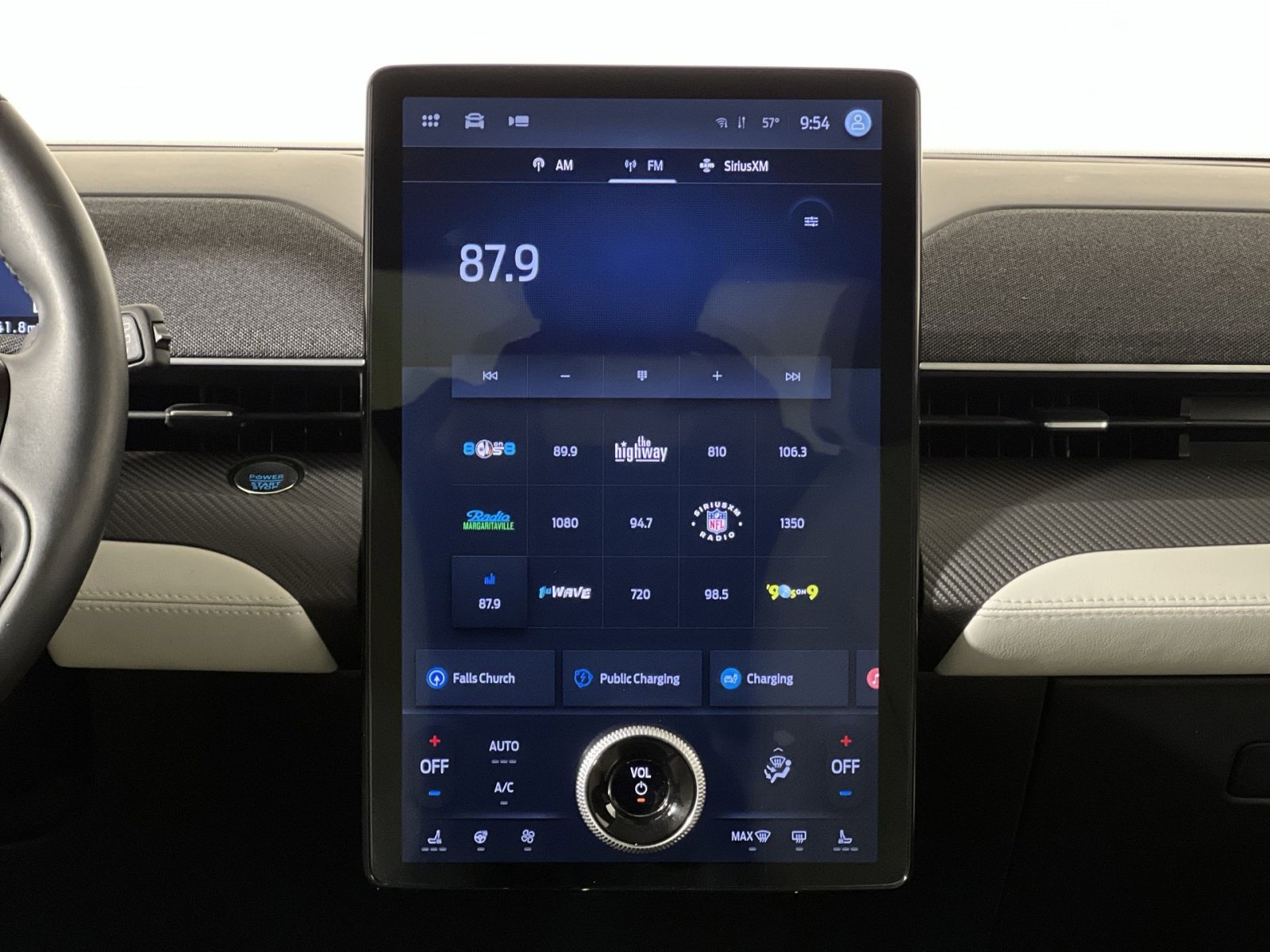 Certified 2024 Ford Mustang Mach-E Premium AWD/4WD image 18