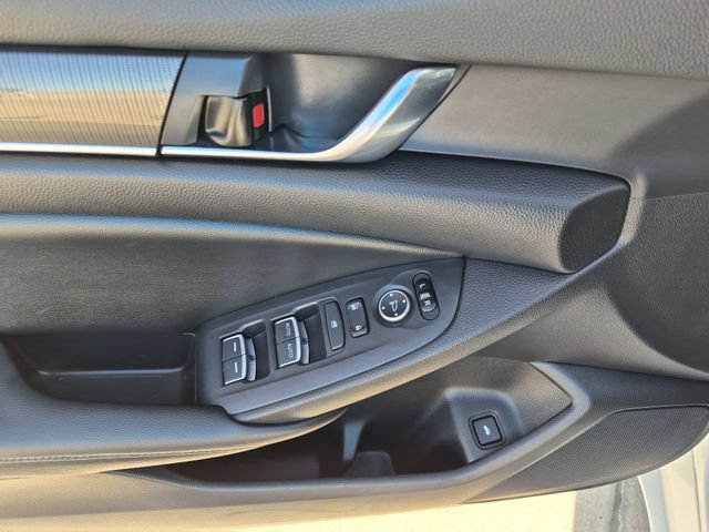 Used 2019 Honda Accord Sport image 13