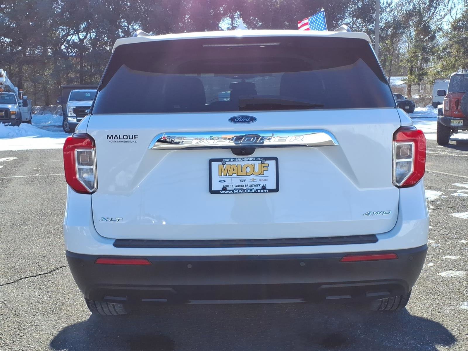 Certified 2022 Ford Explorer XLT image 5