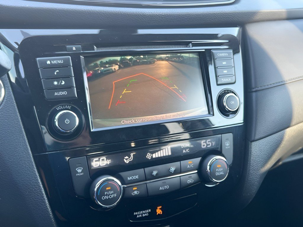 Used 2019 Nissan Rogue SV AWD/4WD image 20
