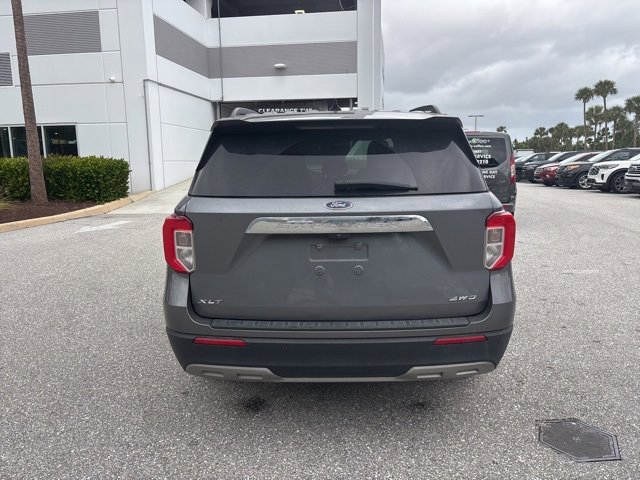 Certified 2022 Ford Explorer XLT w/ Equipment Group 202A image 3
