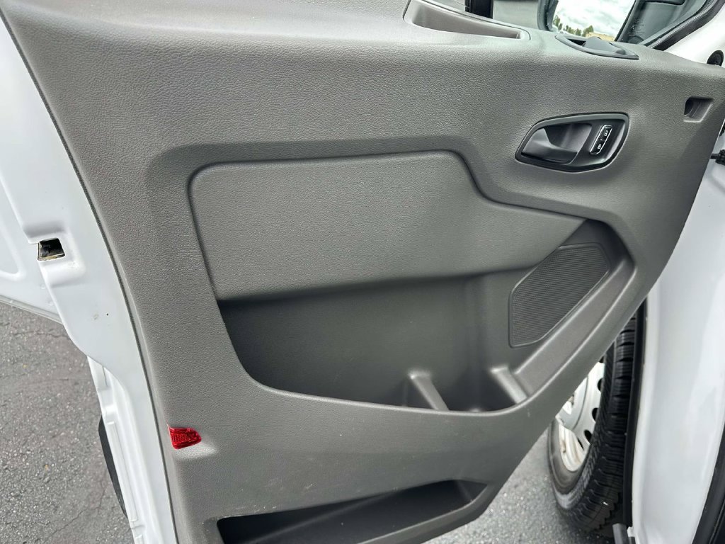 Certified 2025 Ford Transit 250 148 High Roof Extended AWD image 9