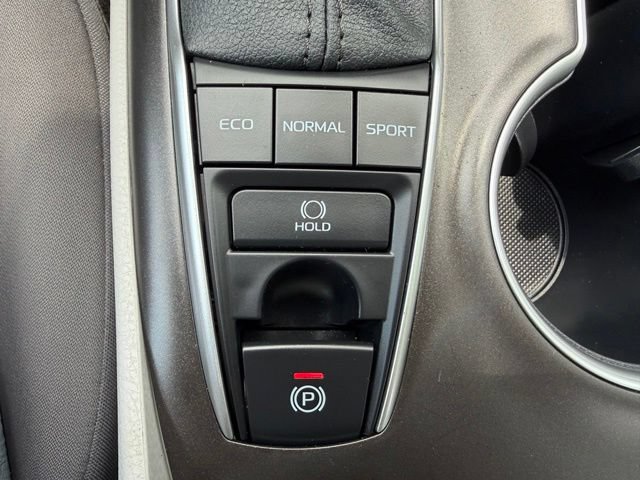 Used 2024 Toyota Camry LE w/ Convenience Package AWD/4WD image 23
