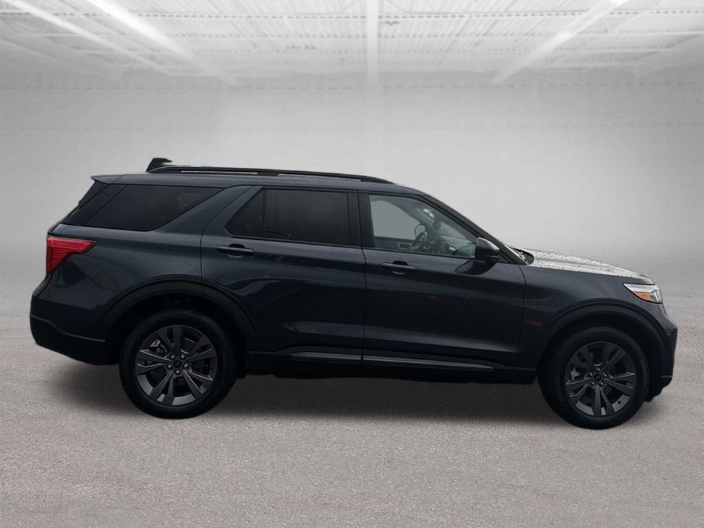 Certified 2023 Ford Explorer XLT w/ Equipment Group 202A AWD/4WD image 14