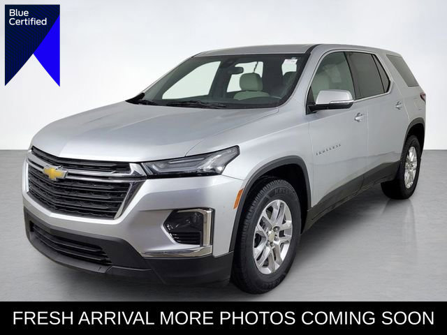 Used 2022 Chevrolet Traverse LS