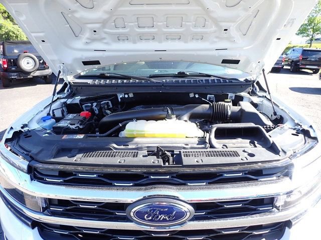 Certified 2024 Ford Expedition Limited AWD/4WD image 16