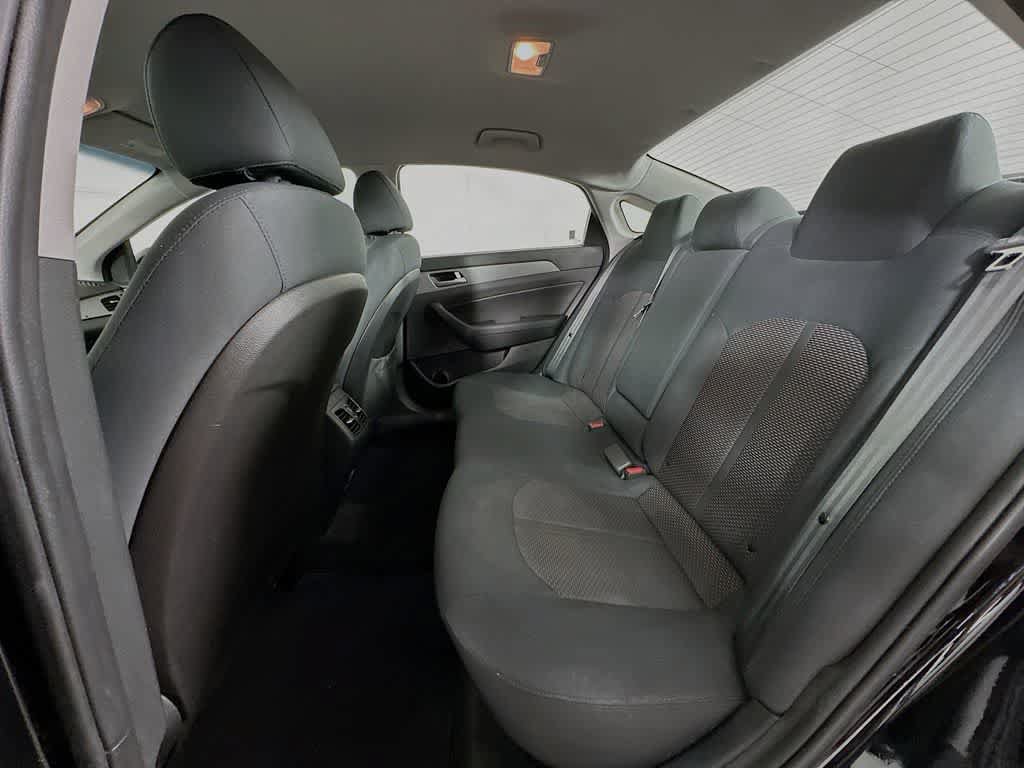 Used 2019 Hyundai Sonata SEL w/ Tech Package 02 FWD image 14