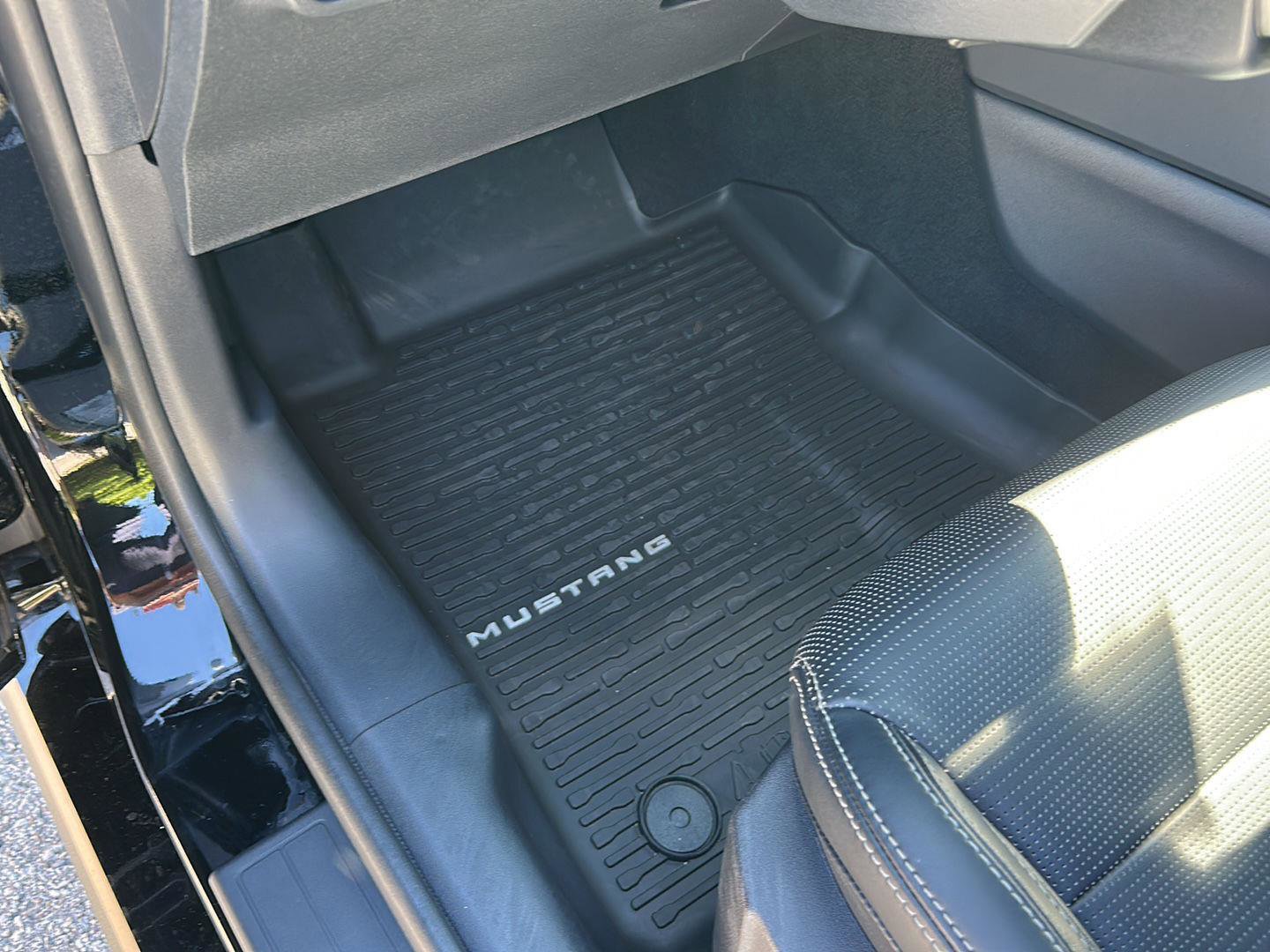 Certified 2025 Ford Mustang GT Premium RWD image 13