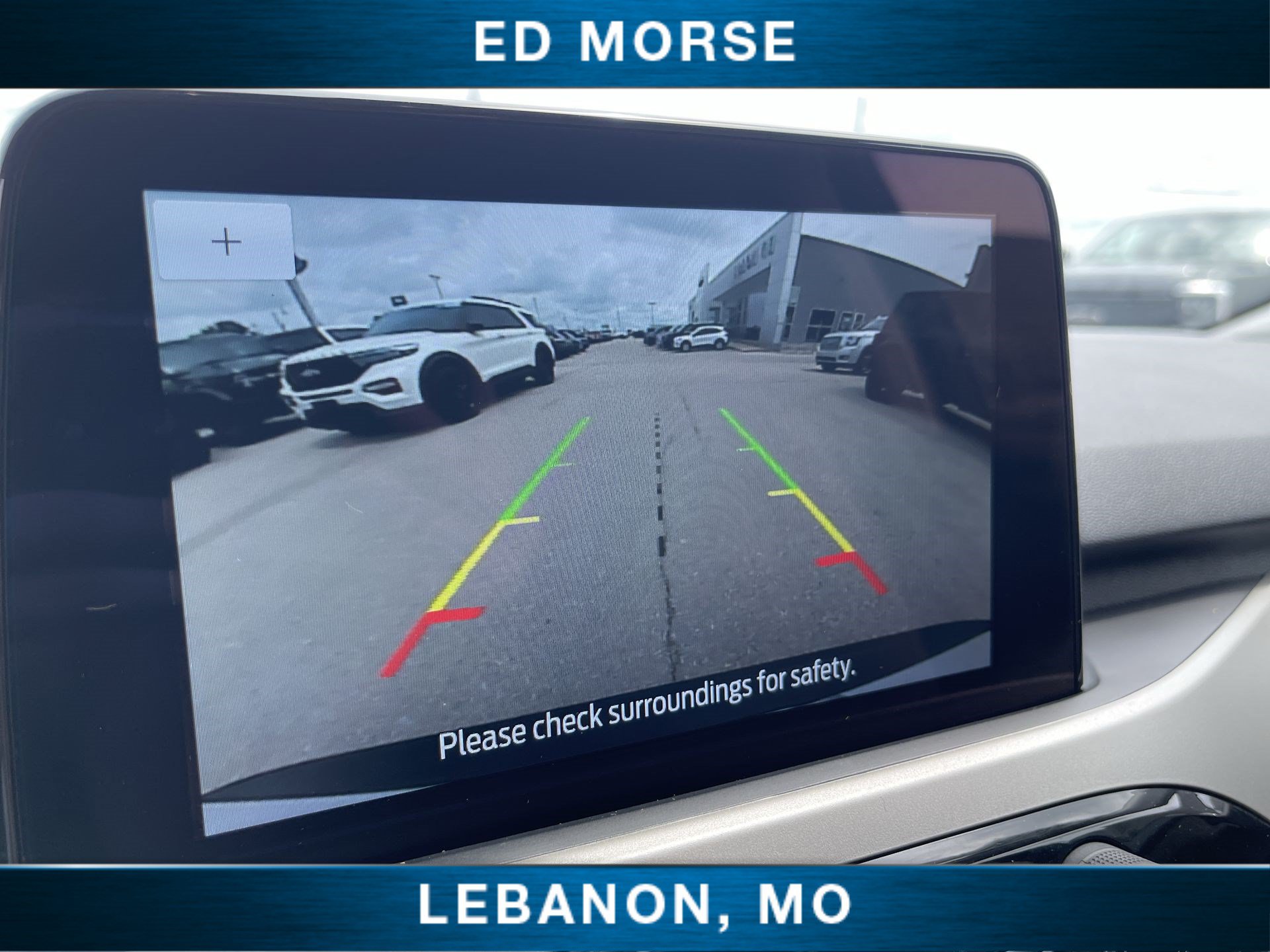 Certified 2022 Ford Escape SE w/ Cold Weather Package AWD/4WD image 14