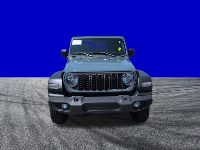 Used 2025 Jeep Wrangler Sport AWD/4WD image 9