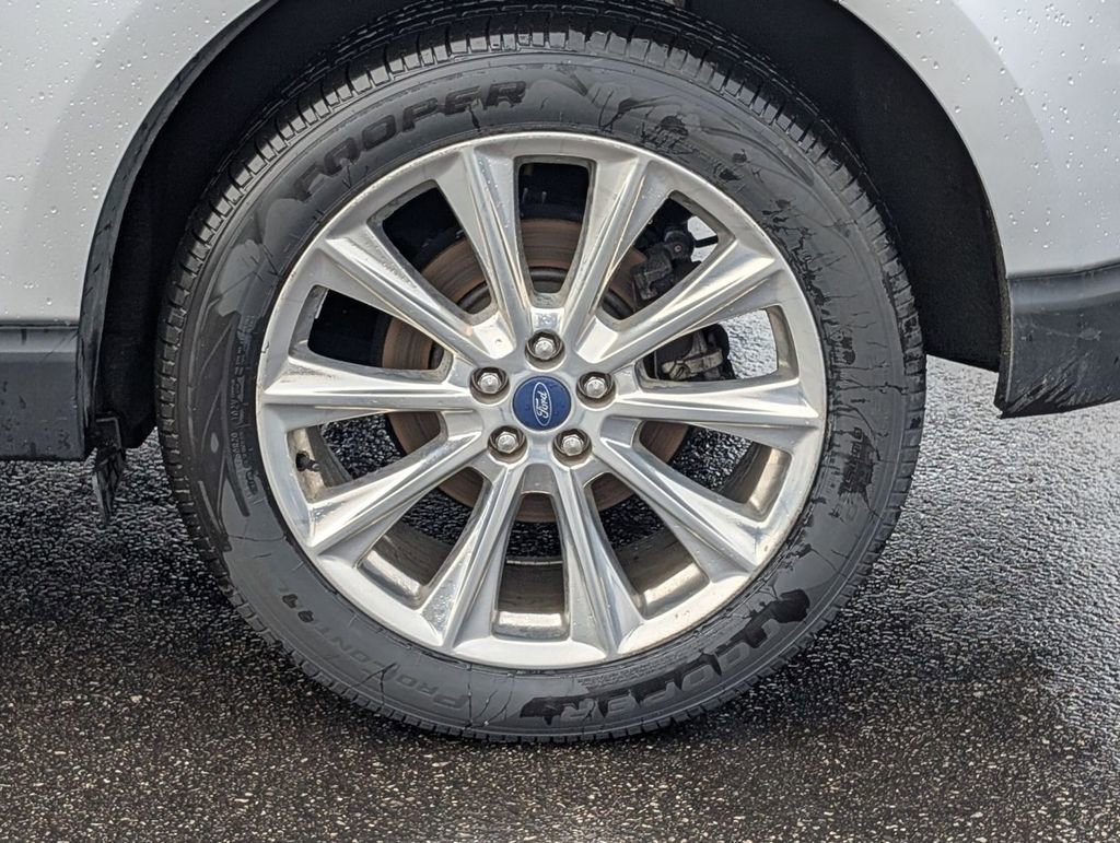 Certified 2017 Ford Edge Titanium w/ Equipment Group 301A image 16