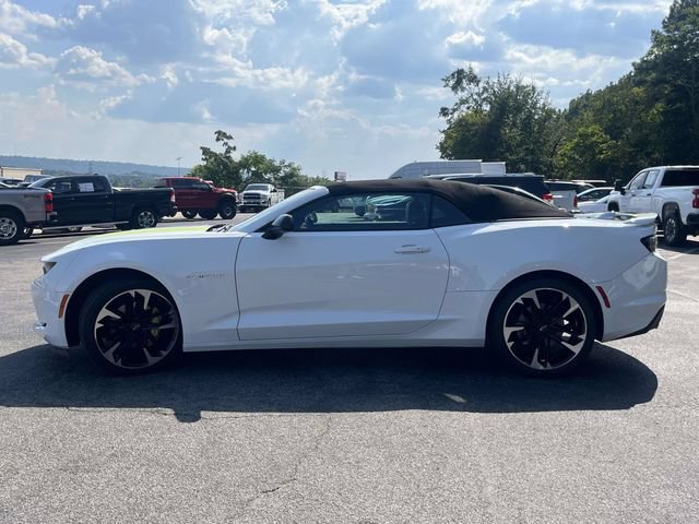 Used 2023 Chevrolet Camaro LT RWD image 7