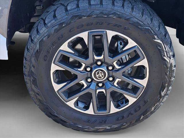 Used 2024 Toyota Tundra Limited AWD/4WD image 24