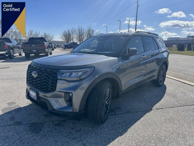Certified 2025 Ford Explorer ST-Line w/ ST-Line Street Pack