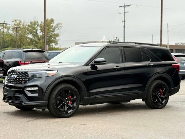 Certified 2023 Ford Explorer ST w/ Technology Package AWD/4WD image 41