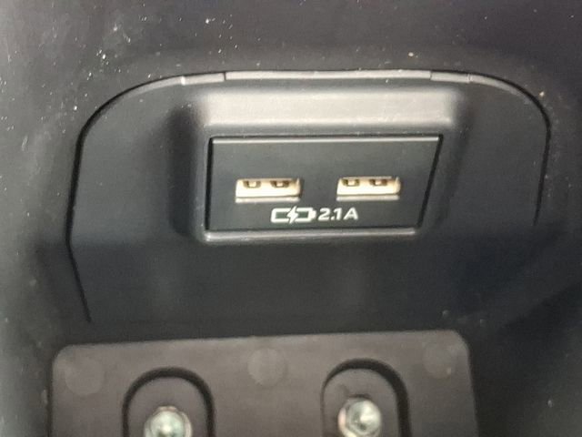 Used 2021 Toyota RAV4 XLE w/ Convenience Package image 26