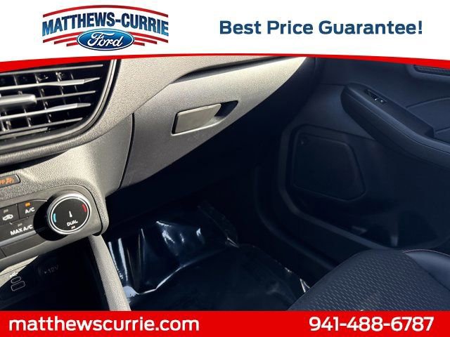 Certified 2025 Ford Escape ST-Line image 21