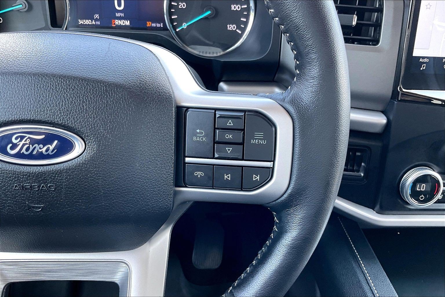 Certified 2024 Ford Expedition XLT AWD/4WD image 17