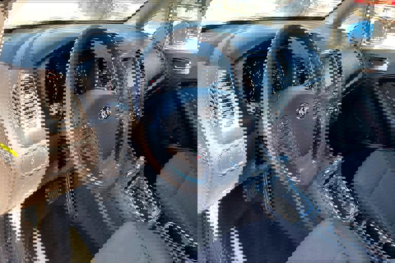 Used 2018 Kia Forte LX w/ LX Popular Package image 17