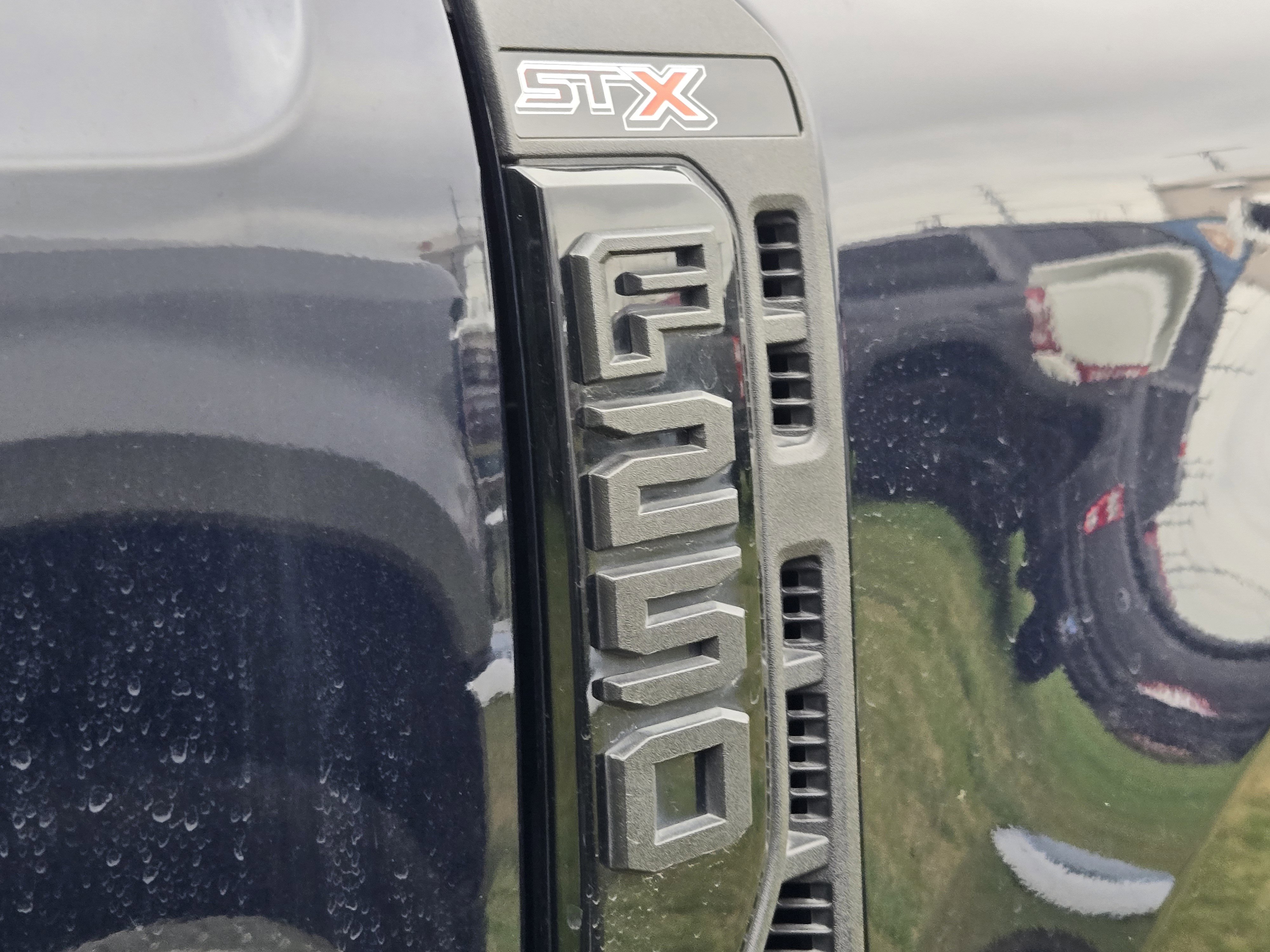 Certified 2023 Ford F250 XL w/ STX Appearance Package AWD/4WD image 10