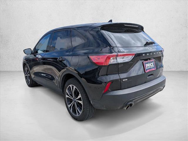 Certified 2022 Ford Escape SE w/ SE Sport Appearance Package FWD image 6