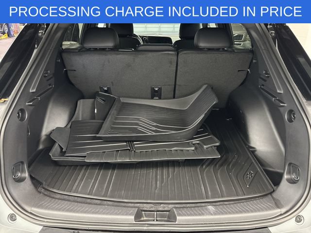 Used 2024 Chevrolet Equinox EV RS FWD image 14