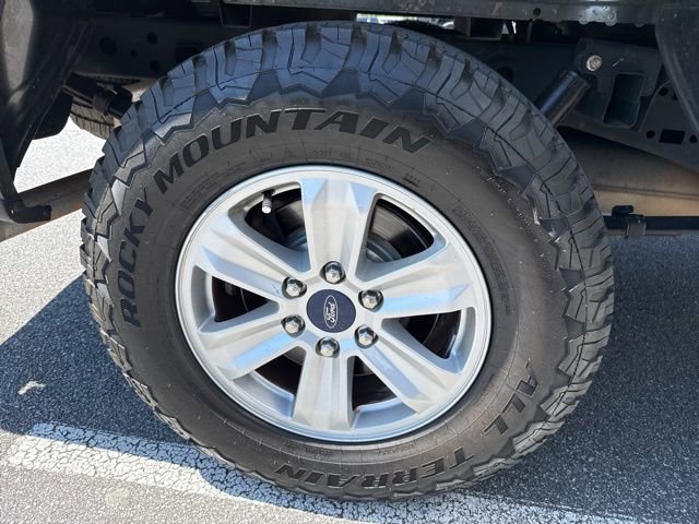 Certified 2018 Ford F150 XLT RWD image 4