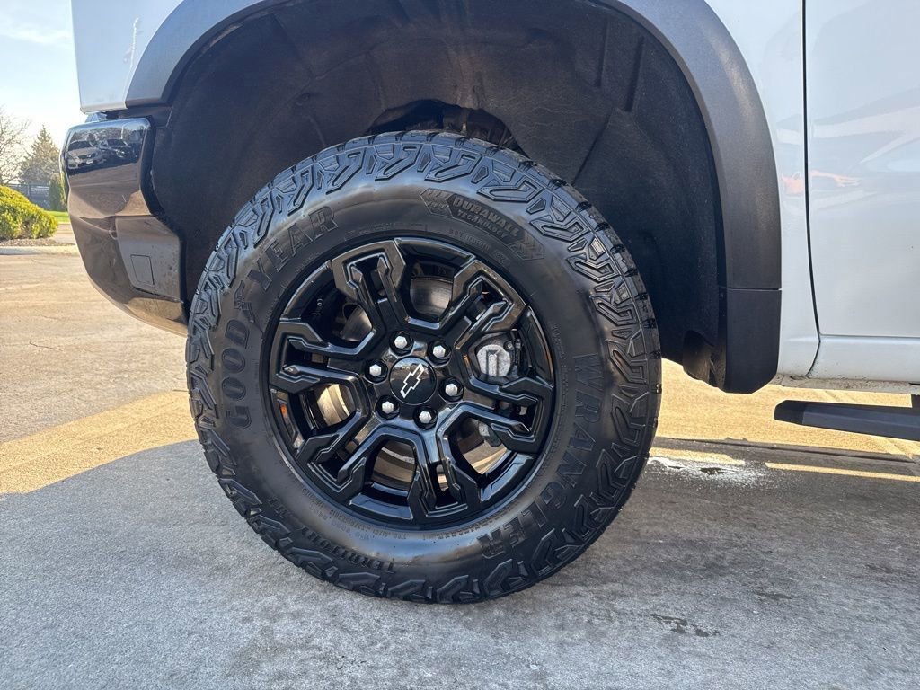 Used 2022 Chevrolet Silverado 1500 ZR2 w/ Technology Package AWD/4WD image 38