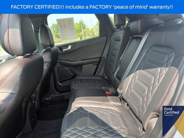 Certified 2023 Ford Escape ST-Line Elite w/ Premium Technology Package AWD/4WD image 18