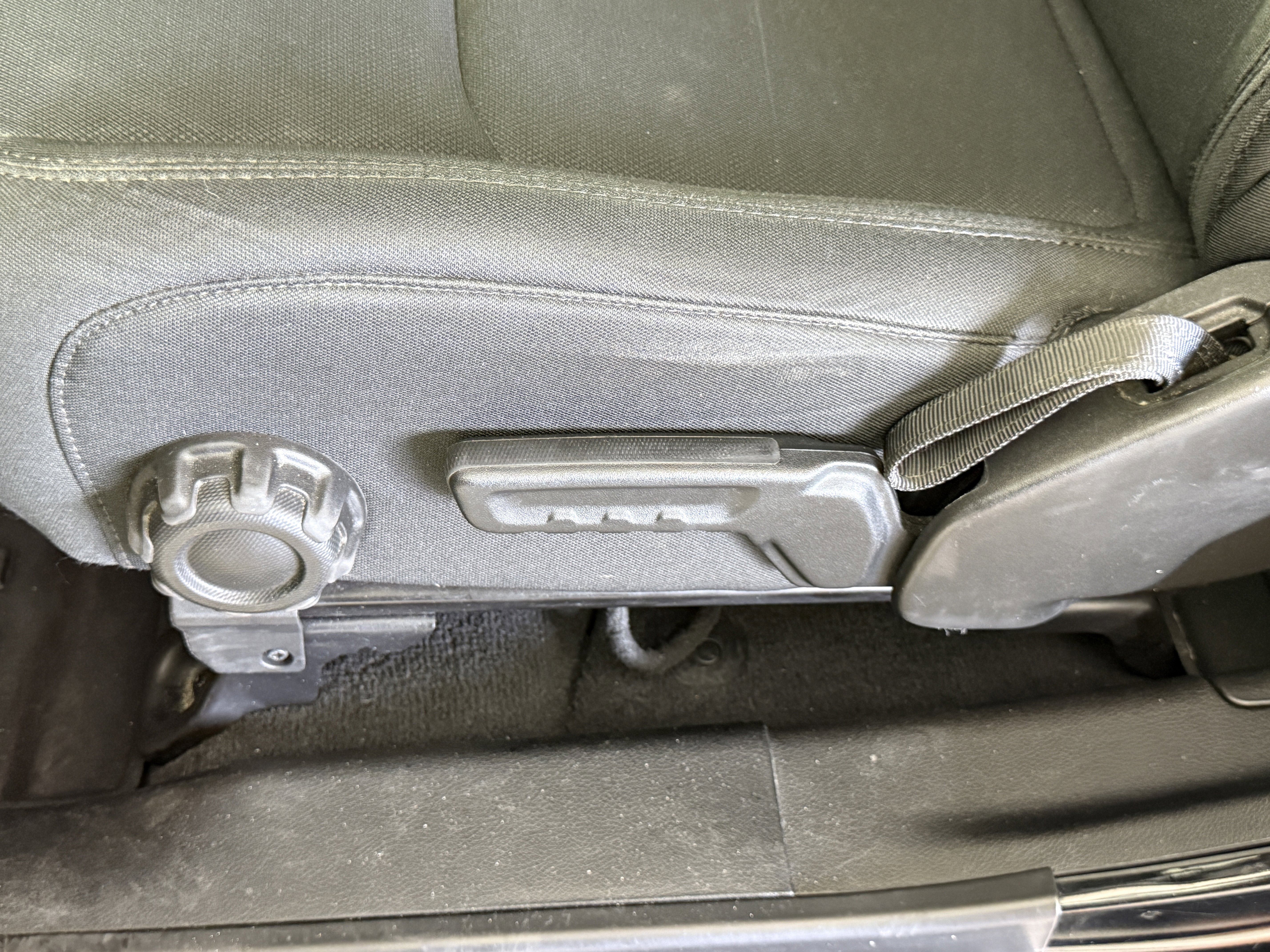 Used 2018 Jeep Wrangler Sport AWD/4WD image 19