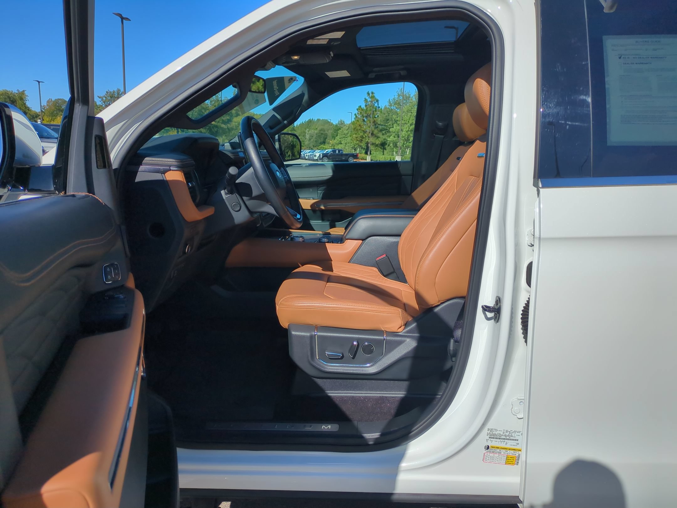 Certified 2023 Ford Expedition Max Platinum AWD/4WD image 13