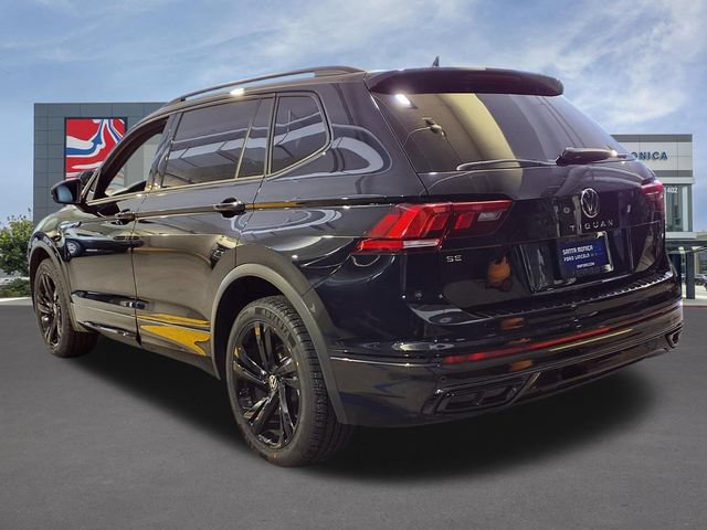 Used 2023 Volkswagen Tiguan SE R-Line FWD image 3