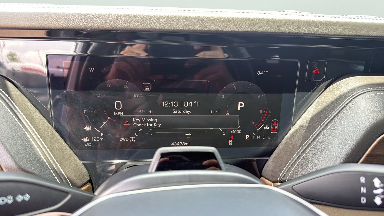 Used 2025 GMC Yukon Denali Ultimate AWD/4WD image 14