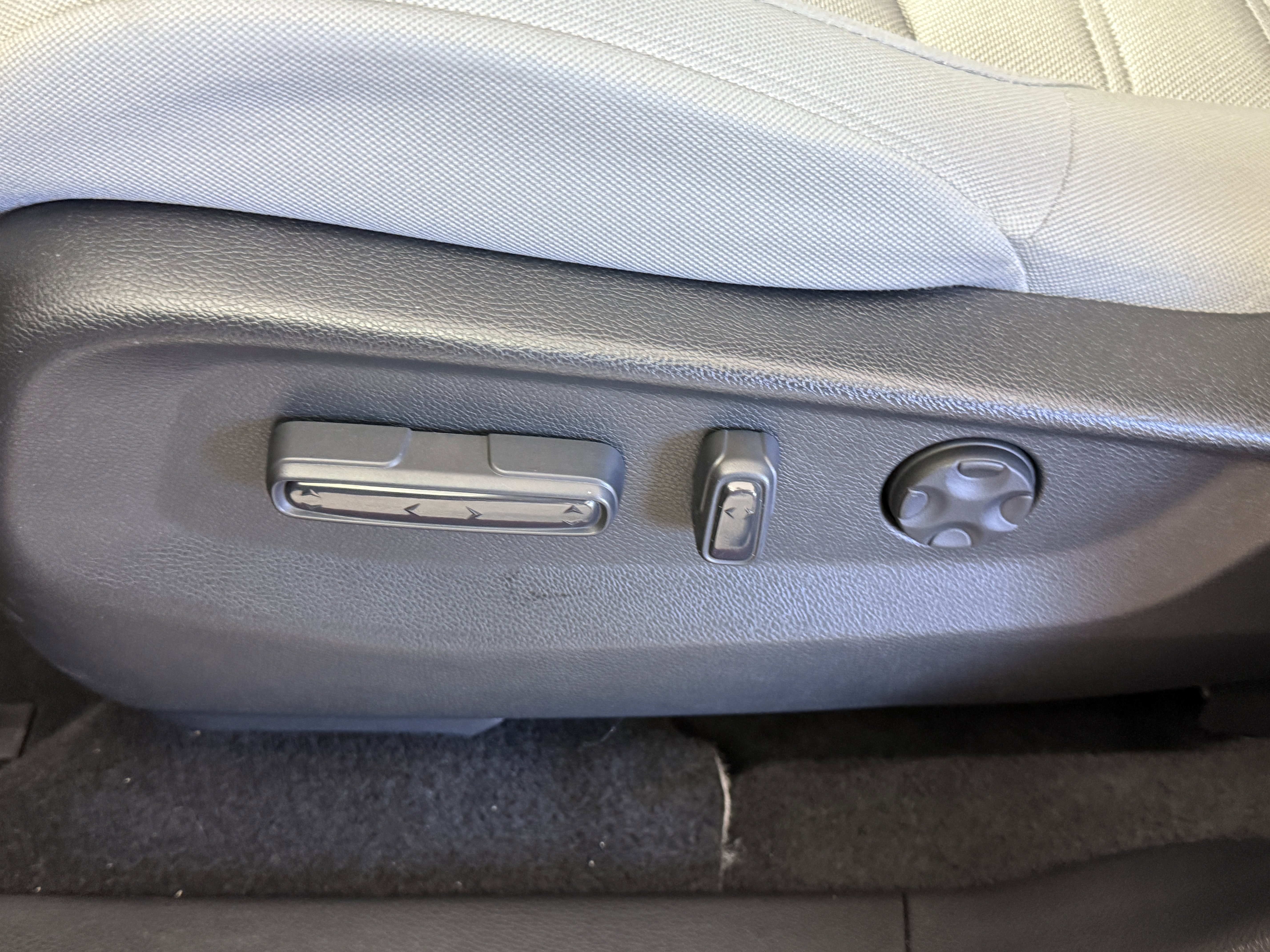 Used 2020 Honda CR-V EX image 17