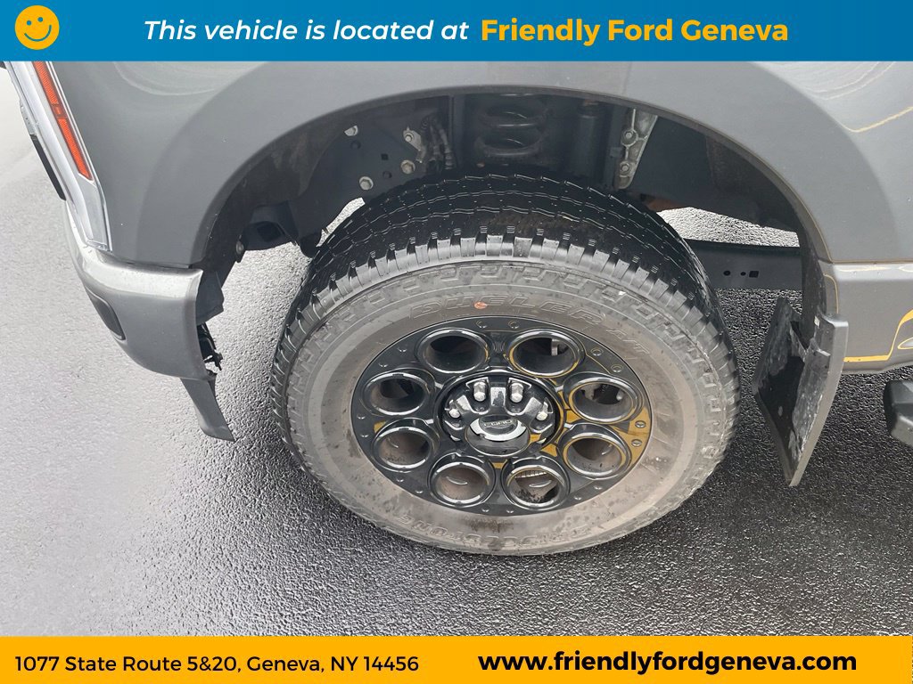 Certified 2024 Ford F250 Lariat w/ Lariat Ultimate Package AWD/4WD image 9