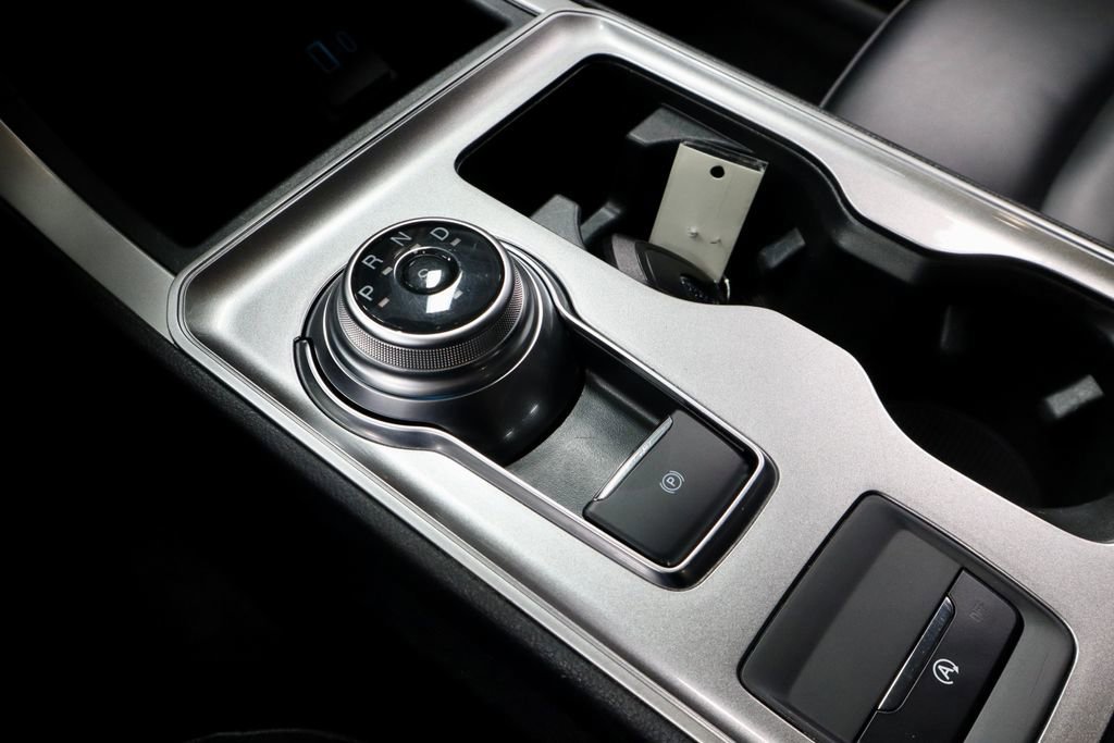 Certified 2024 Ford Edge SEL image 34